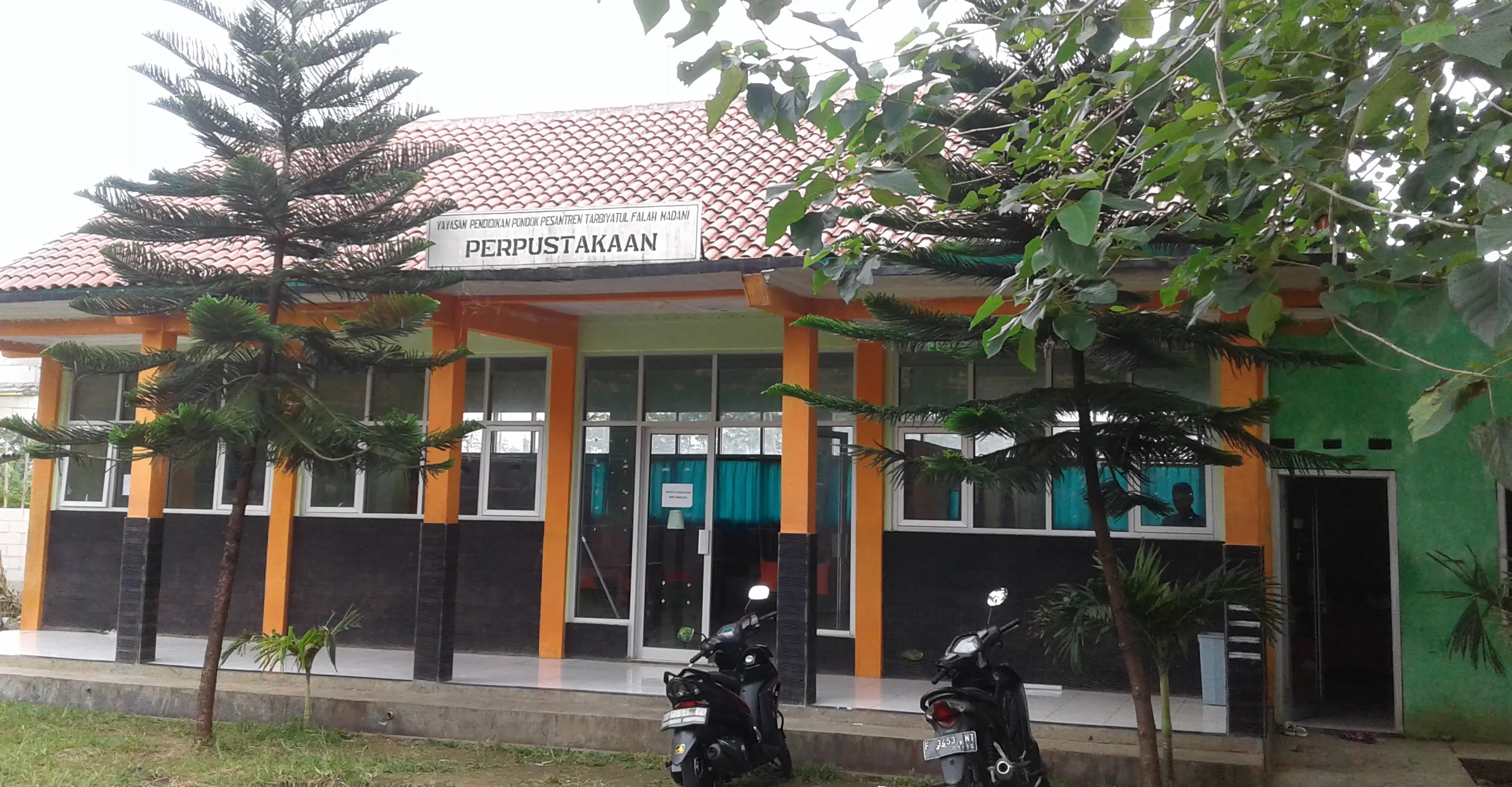 <b>Perpustakaan</b><br>