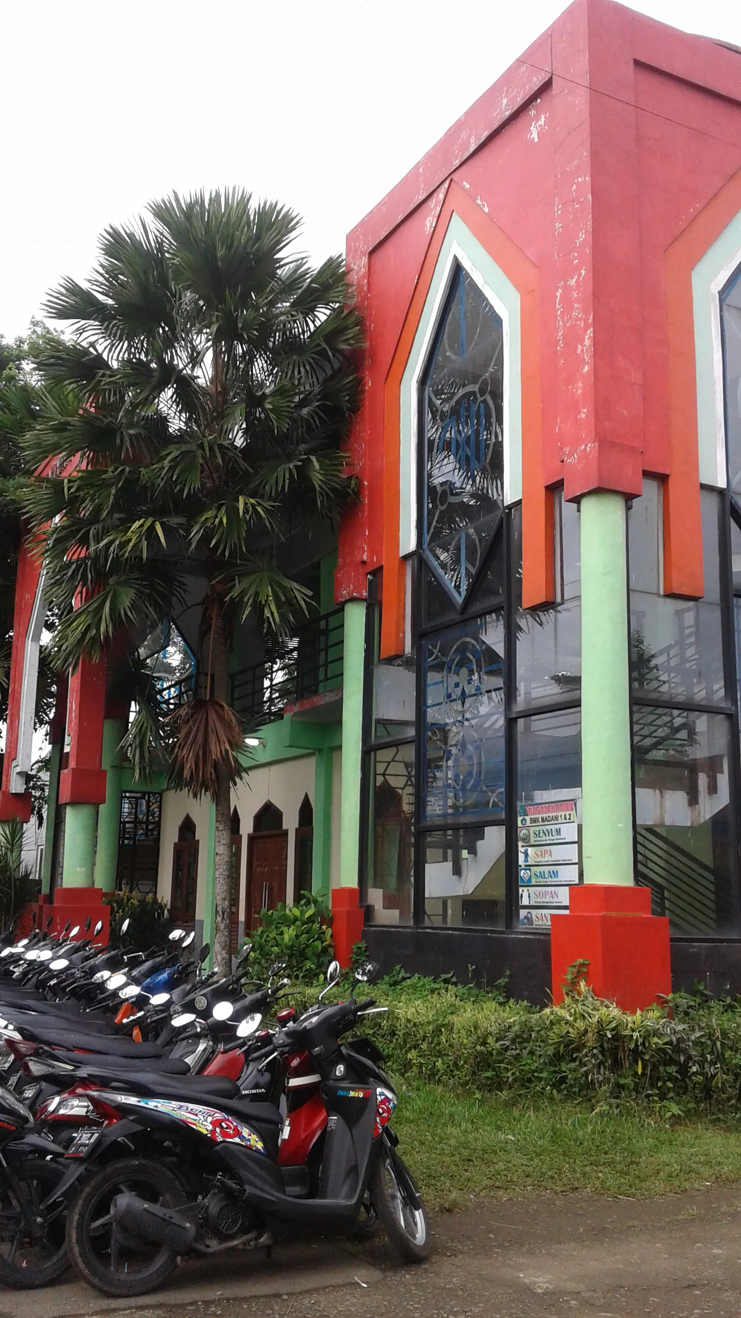 <b>Masjid</b><br>