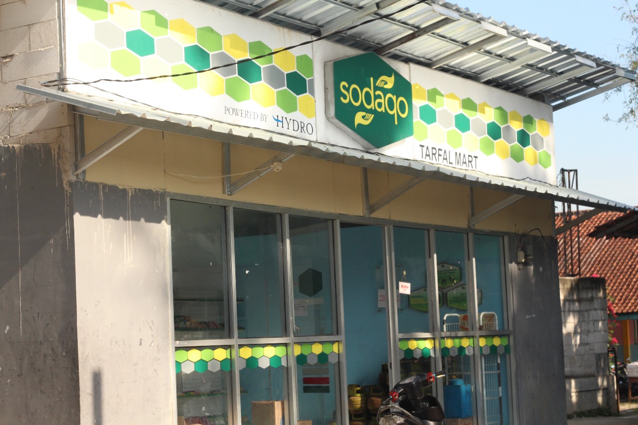 <b>Kantin</b><br>Sarana untuk membeli perlengkap belajar mengajar atau kebutuhan jasmani
